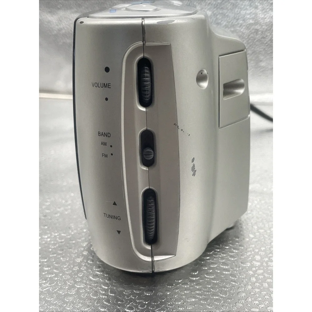 Emerson Research CKS2237 Automatic Time‎ Setting Dual Alarm Clock AM/FM Radio